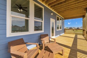 House, 4 Bedrooms | Terrace/patio