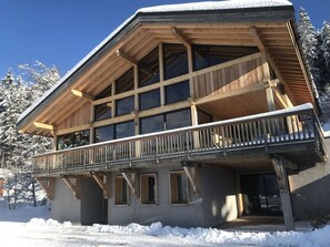 Exterior - high-end chalet of 320 m2 sleeps 18 with spa (Notre-Dame-de-Bellecombe)