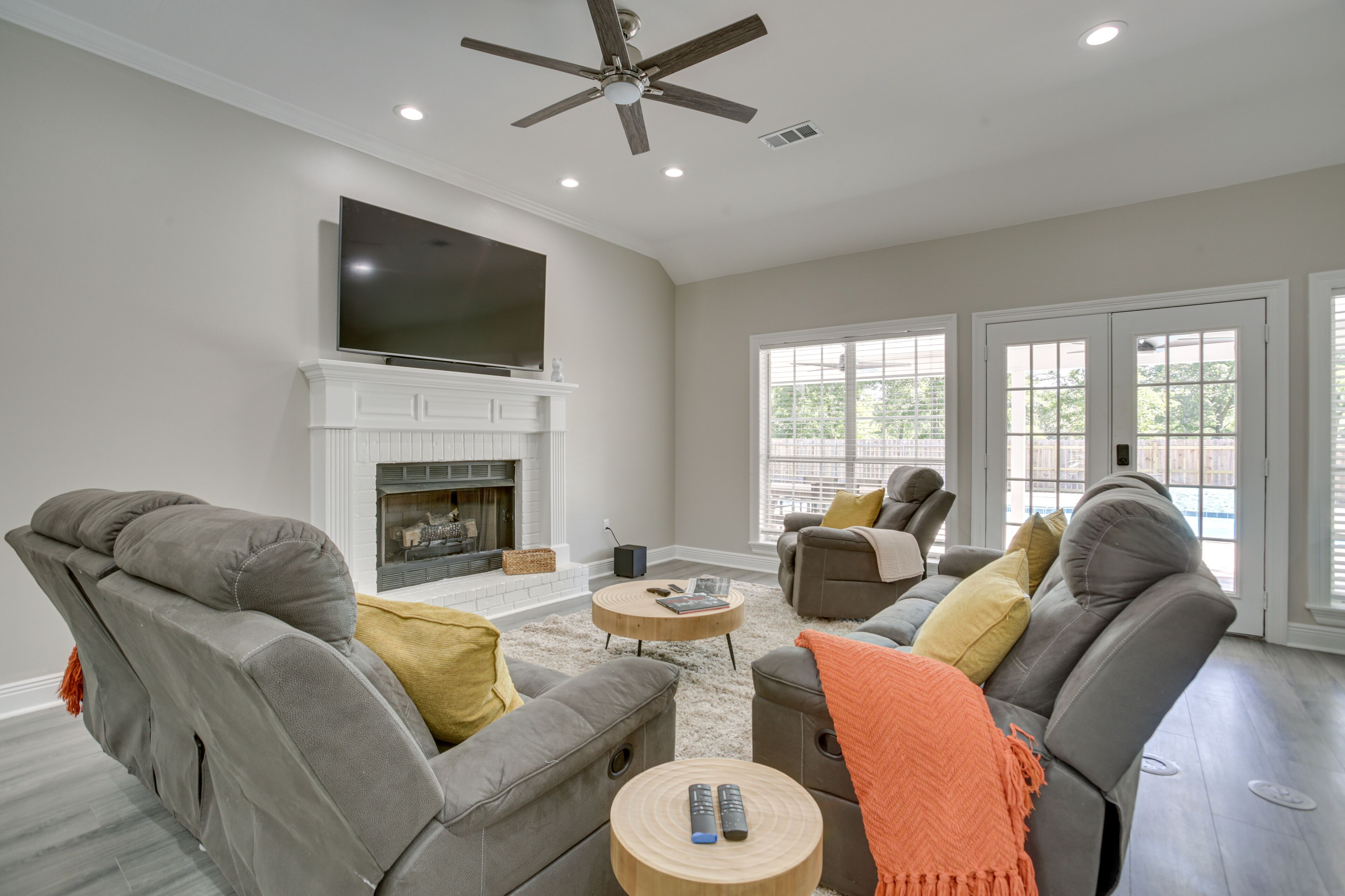 Pet-Friendly Home Near Chappapeela Sports Park!