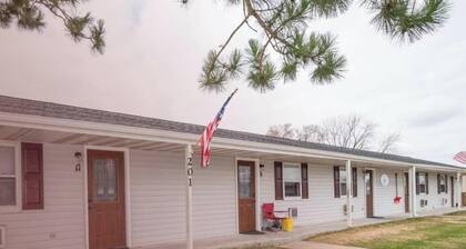 1 Bed 1 Bath Apartment at Northtowne Apartments!