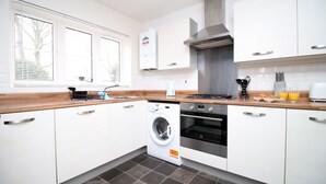 Unclassified image, 3 of 26, button - Buxton Way by Tŷ SA (Swindon)
