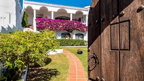 Exterior detail - Las Lilas in the heart of Capistrano ,privet  pool (Nerja)