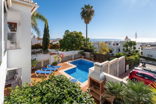 Villa Amapola* with privet heated pool