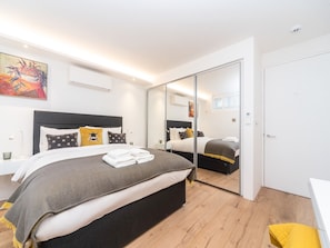 1 bedroom, iron/ironing board, free WiFi, bed sheets