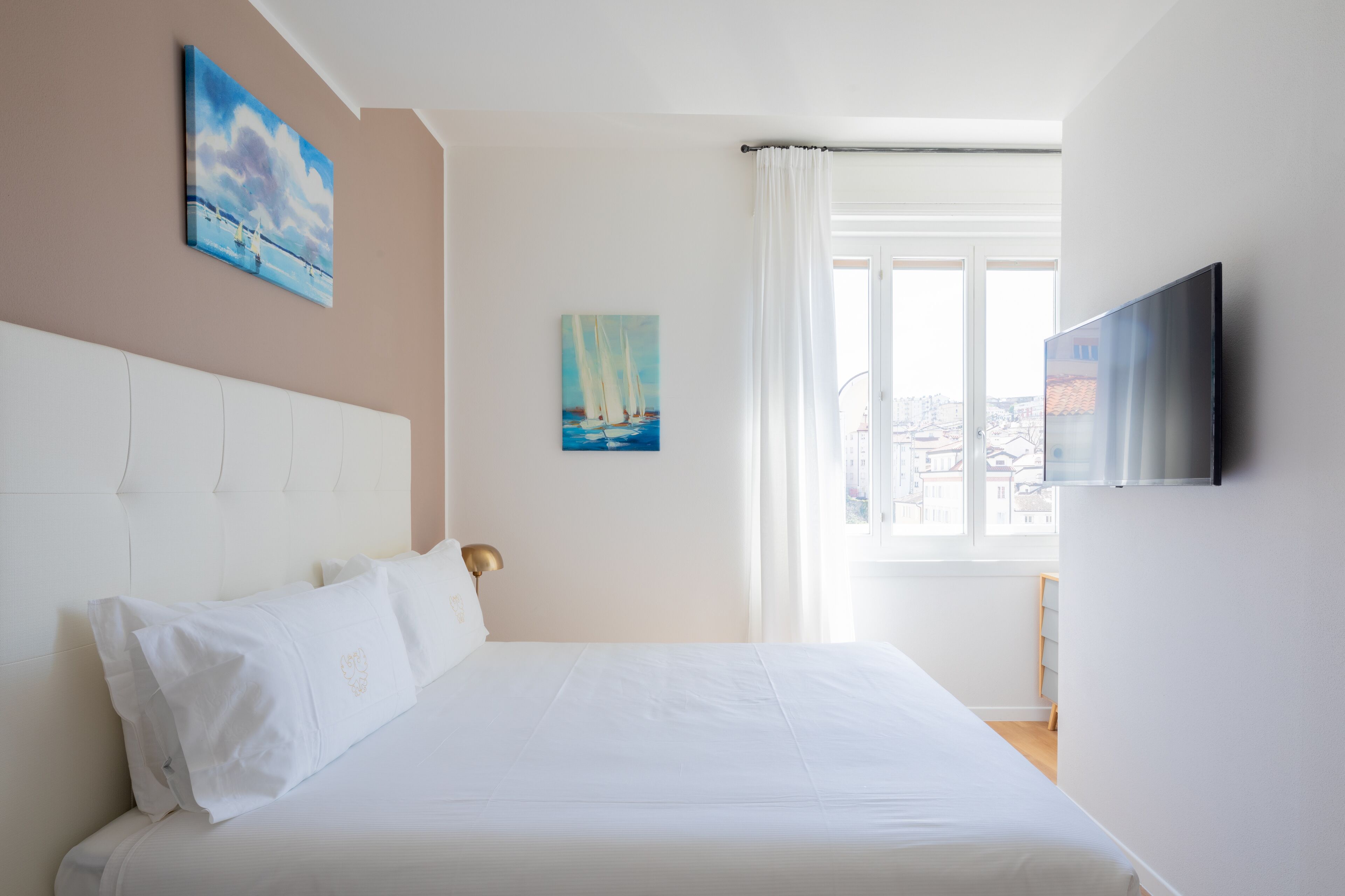 Exclusive Apartment | Ropa de cama de alta calidad y caja de seguridad en la habitación 