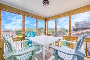 Dining - Soundside Dog Friendly Home w/ Hot Tub, Game Room, Tiki Bar, Screened Porch (Avon)