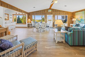 Smart TV, DVD player, books - Oceanfront Home with Private Beach Access, Wet Bar, Grill, and Smart TV (Avon)