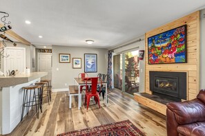 Interior - Walk to the Quiksilver Chair! (Breckenridge)