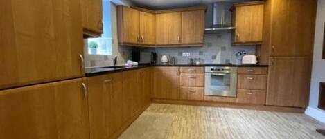 Refrigerador y horno