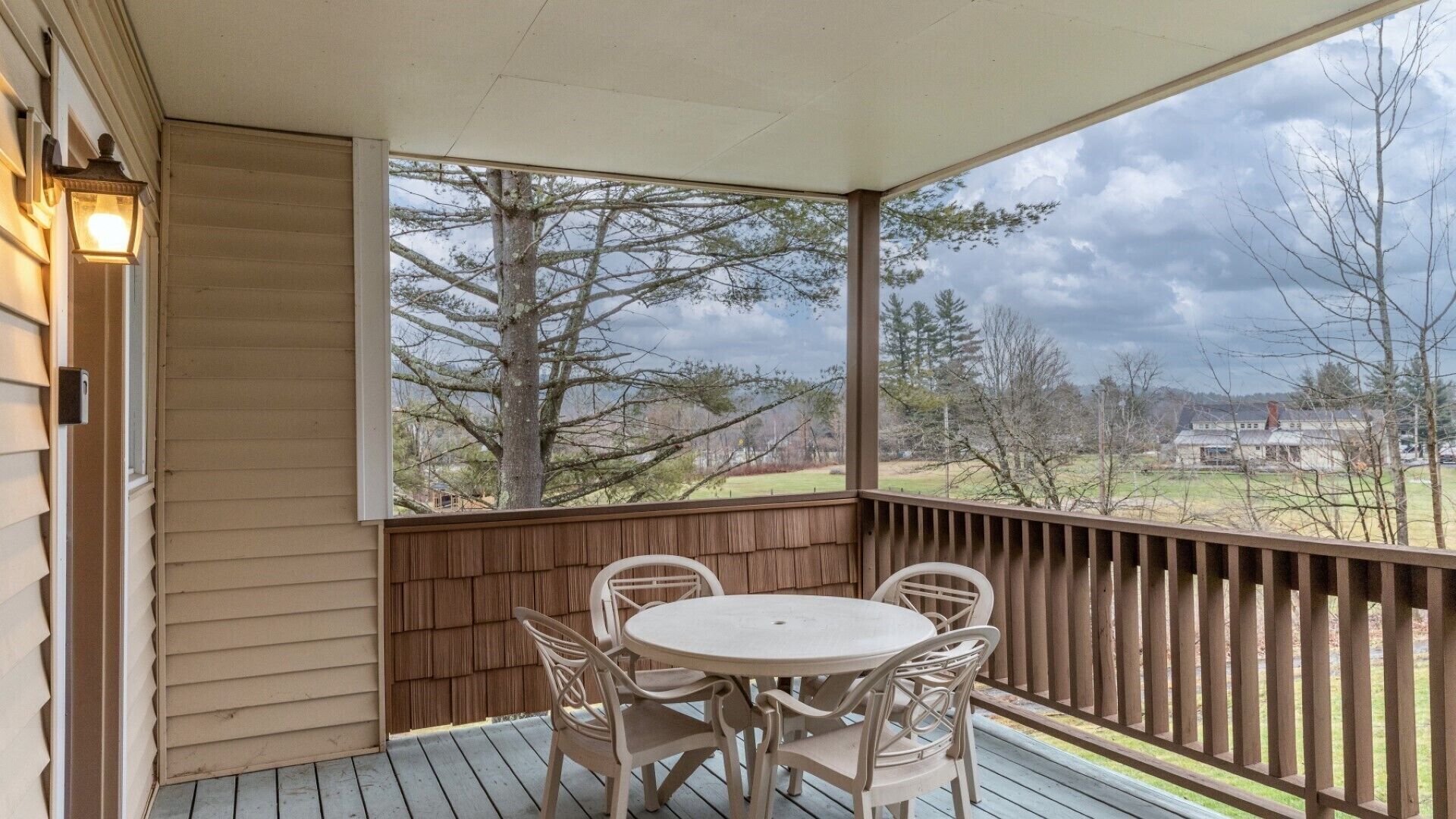 One Bedroom Stowe Condo