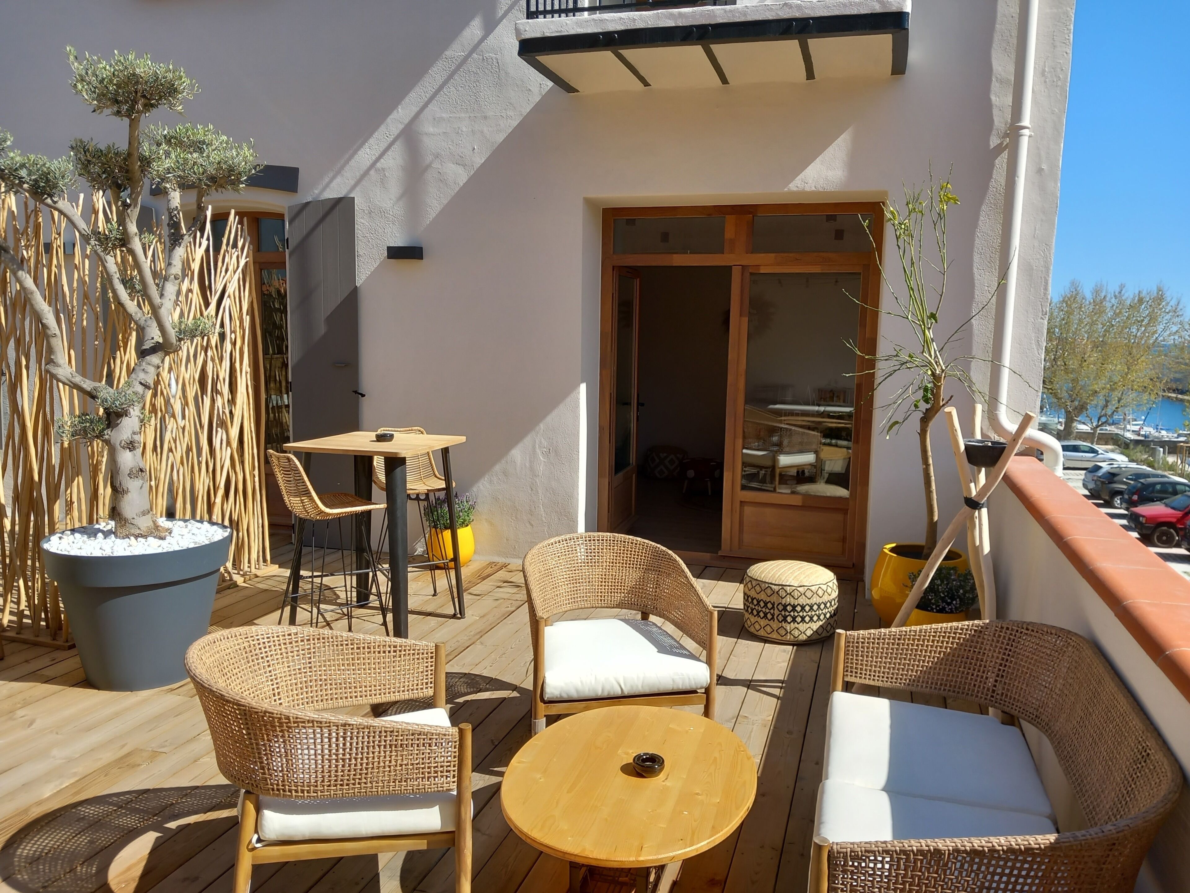 Intense Boutik Hôtel