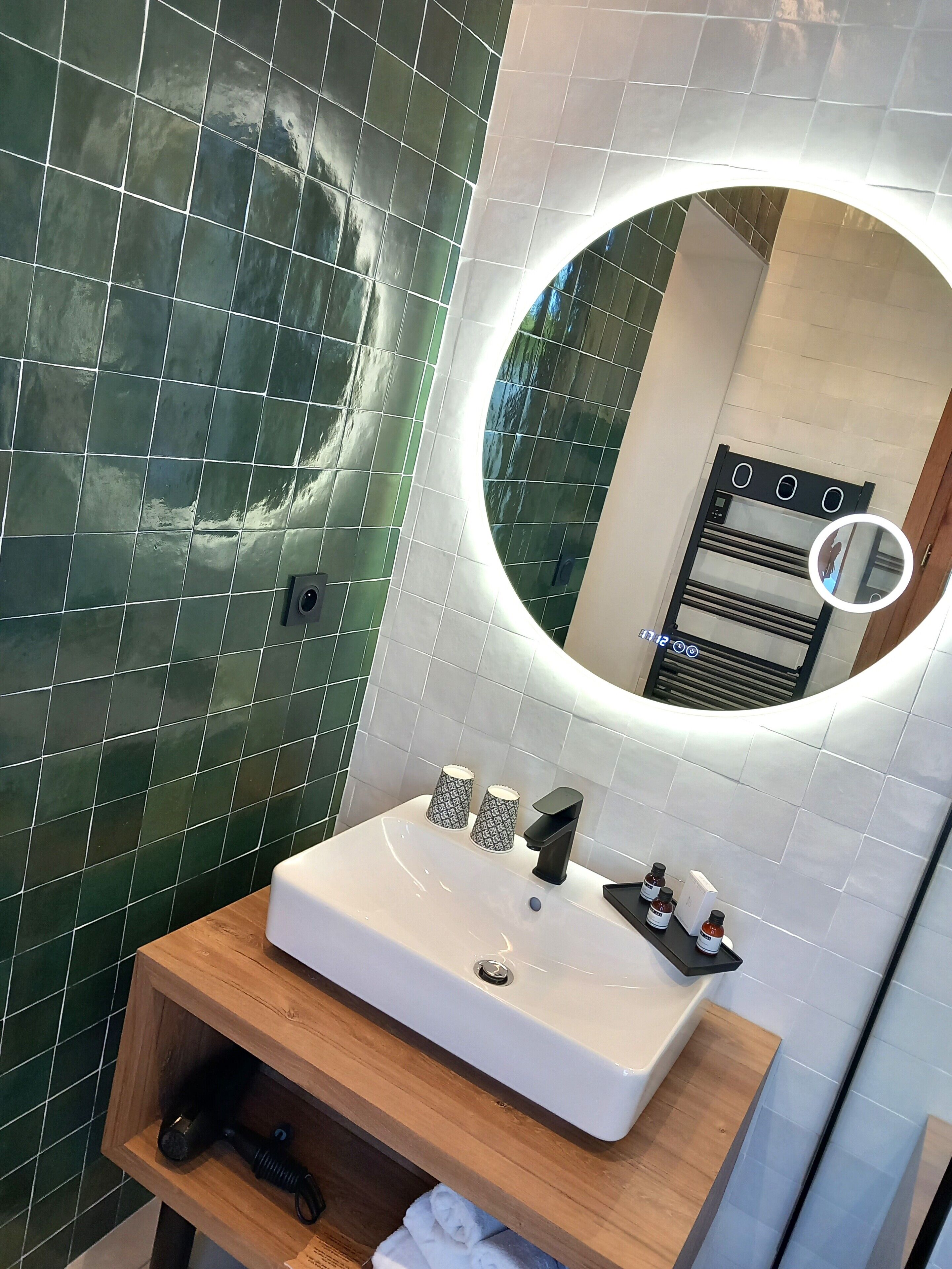 Intense Boutik Hôtel