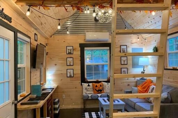 Televisor i llar de foc