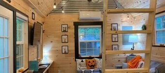 Critter Cottage at Coops Creek Cabins