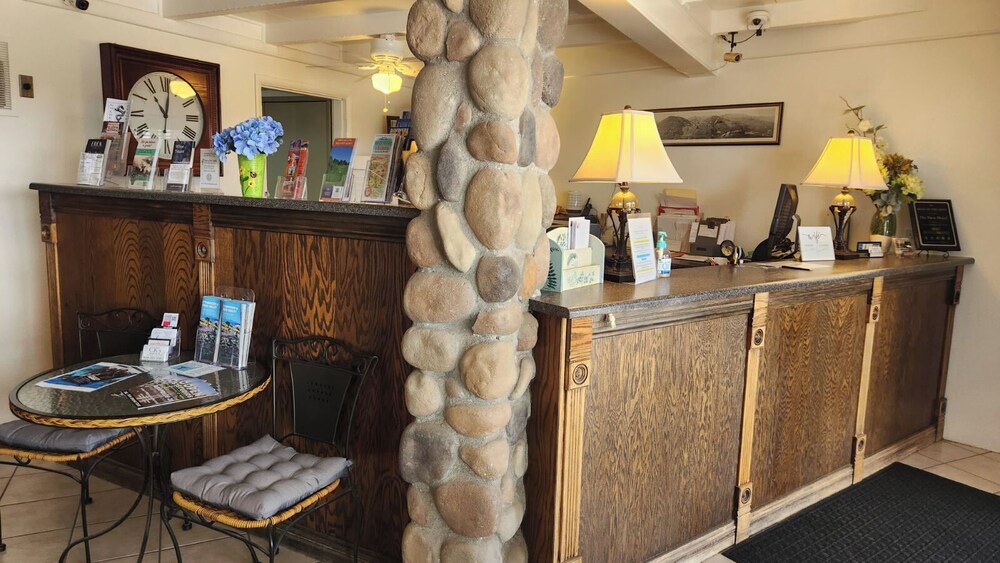 The View Motel by null