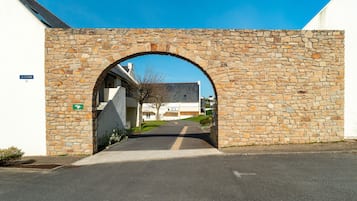 Enceinte de lâhĂ©bergement