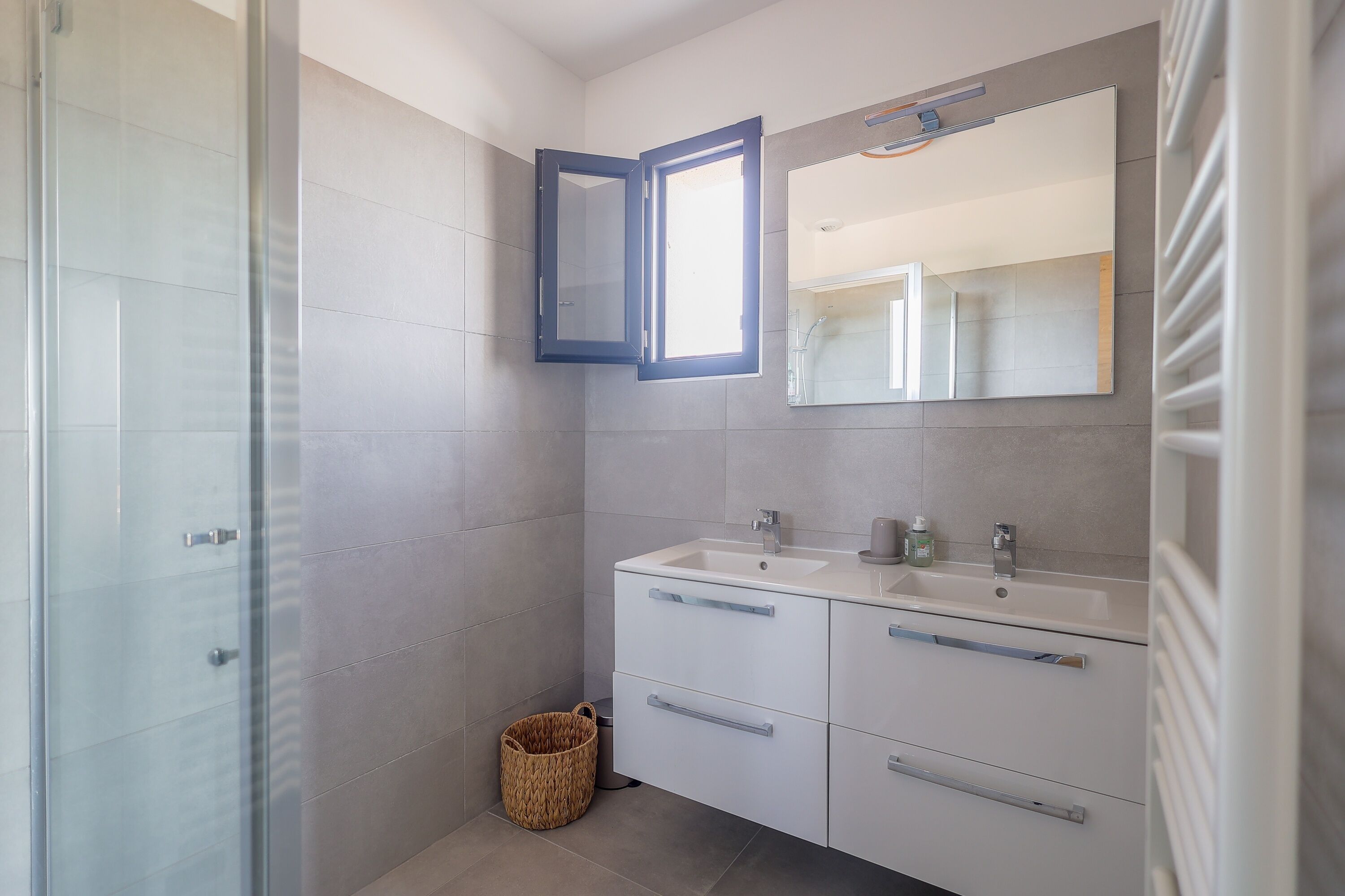 Bella Luce - Appt vue panoramique mer