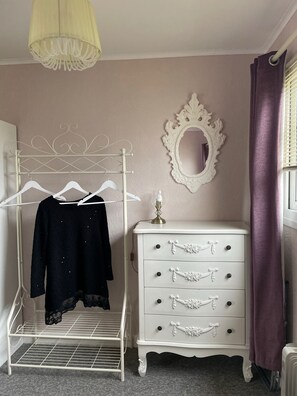 Chalet | Interior - Chalet No 30 - Holiday Home From Home! (Skegness)