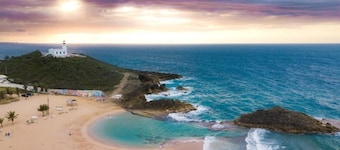 Palmas Seaview ocean view 1-bedroom vacation villa