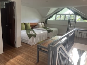 Apartament familiar | 1 dormitori, escriptori, wifi gratuïta i roba de llit
