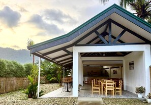 Restaurant - Royal Suites Port Barton (San Vicente)