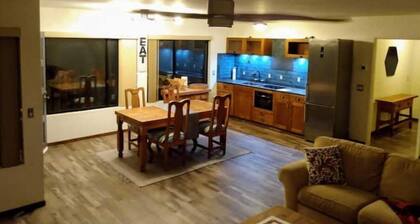 Captain's-SPECTACULAR bay/ocean views-980 sq ft - Dog Friendly!