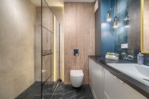 Apartment, 1 Bedroom | Bathroom | Towels