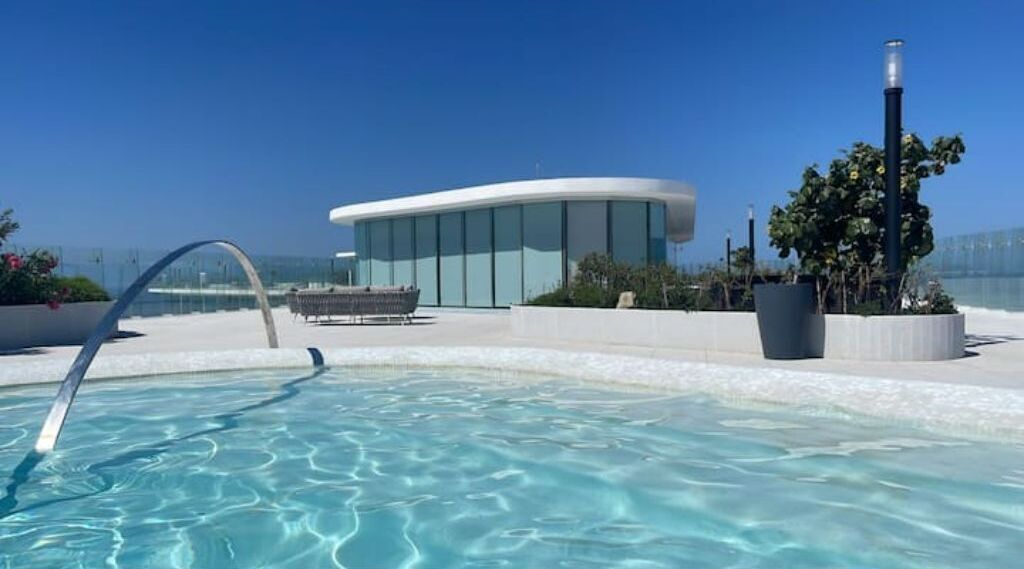 Udendørs pool, opvarmet pool