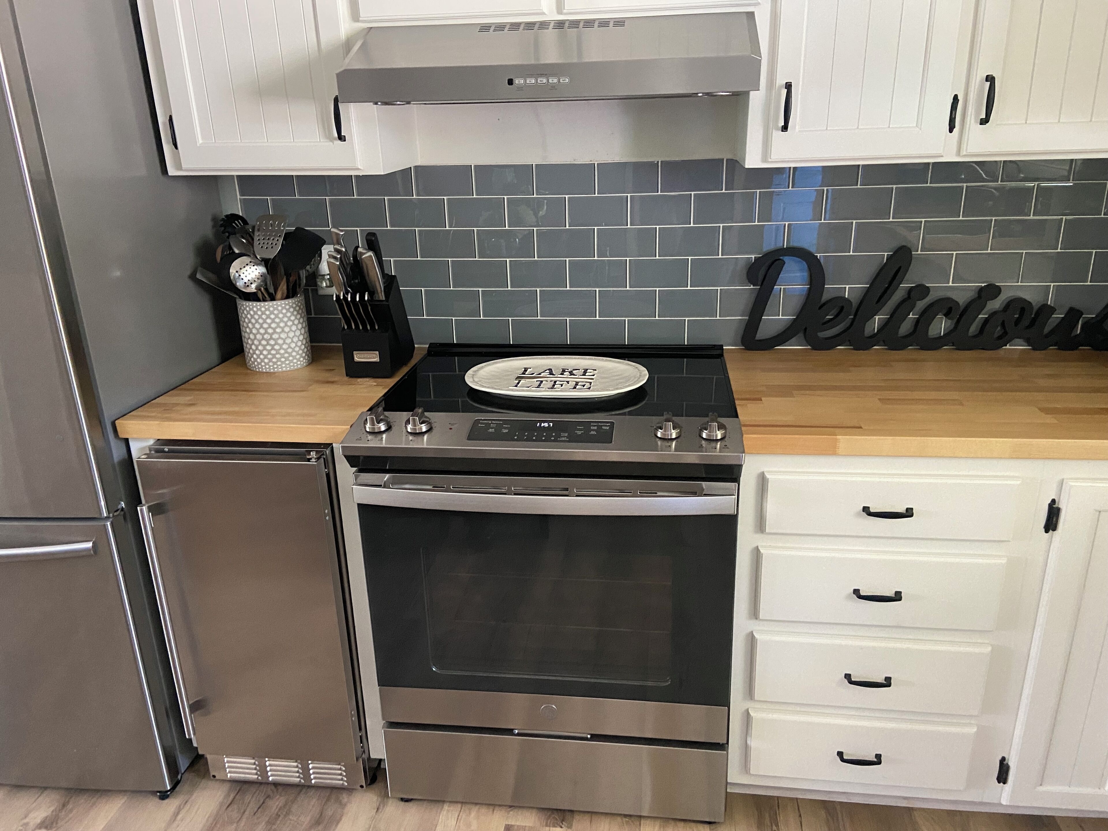 Waterfront-Gorgeous Views-New Boat House-Fire Pit-Much More!!