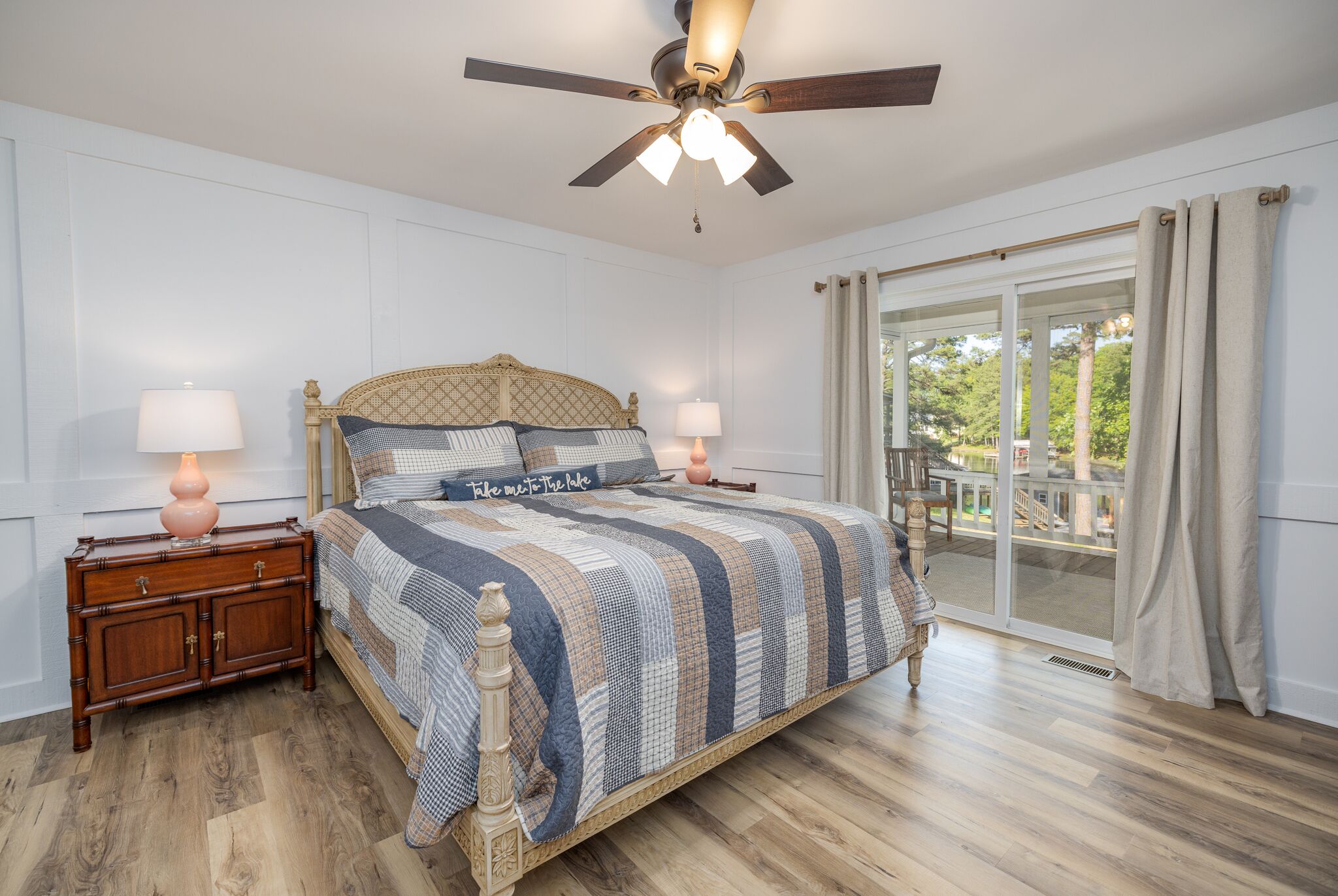 4 bedrooms, free WiFi, bed sheets