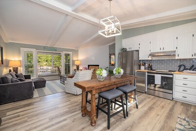 Waterfront-Gorgeous Views-New Boat House-Fire Pit-Much More!!