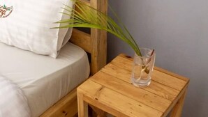 Family Apartment - Kinzi Apartments Bar & Gardens (Jinja)