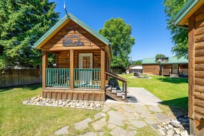 Exterior - Trapper cabin (Northport)
