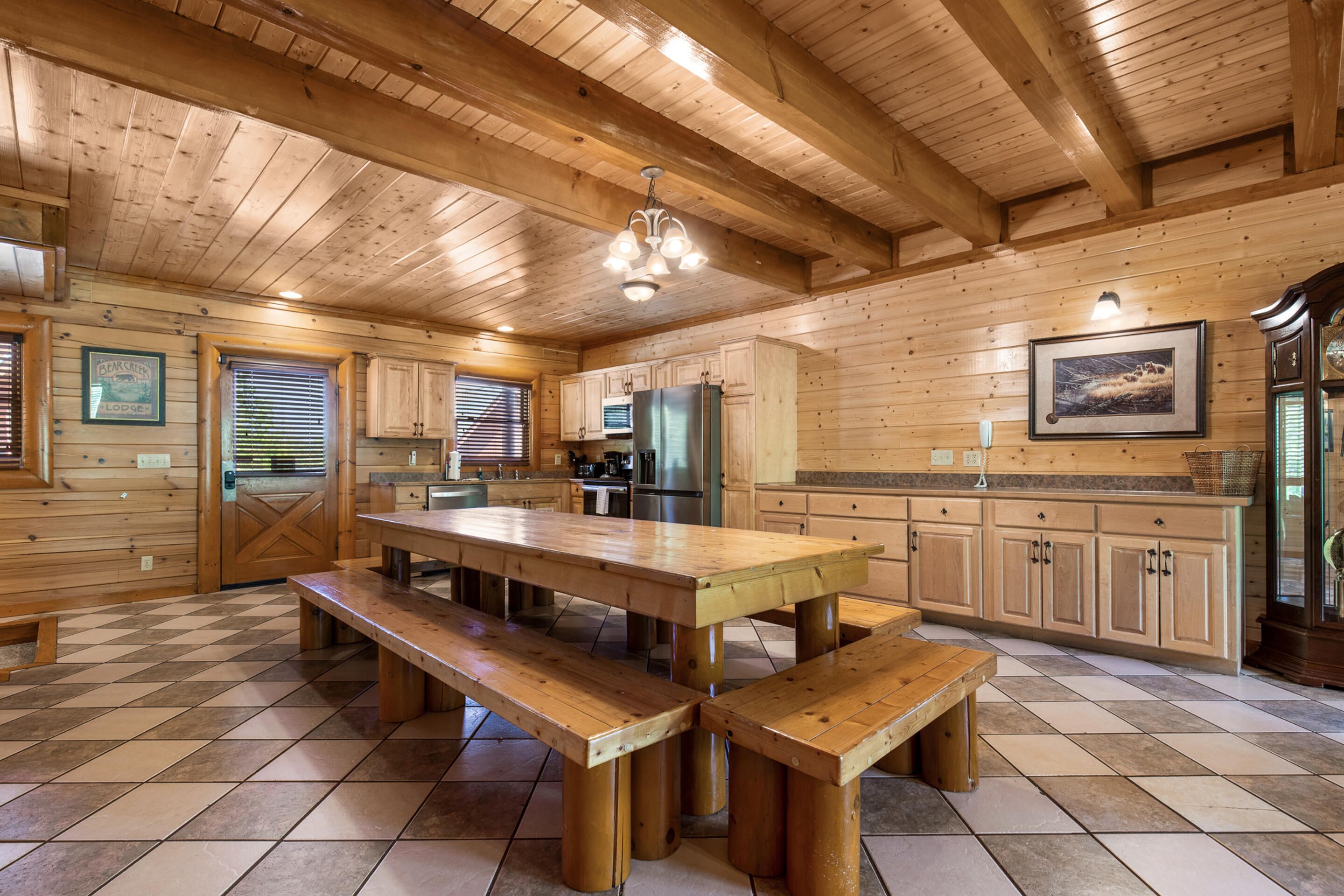 Mountain Theatre Lodge | Movie Theater, Pool Table