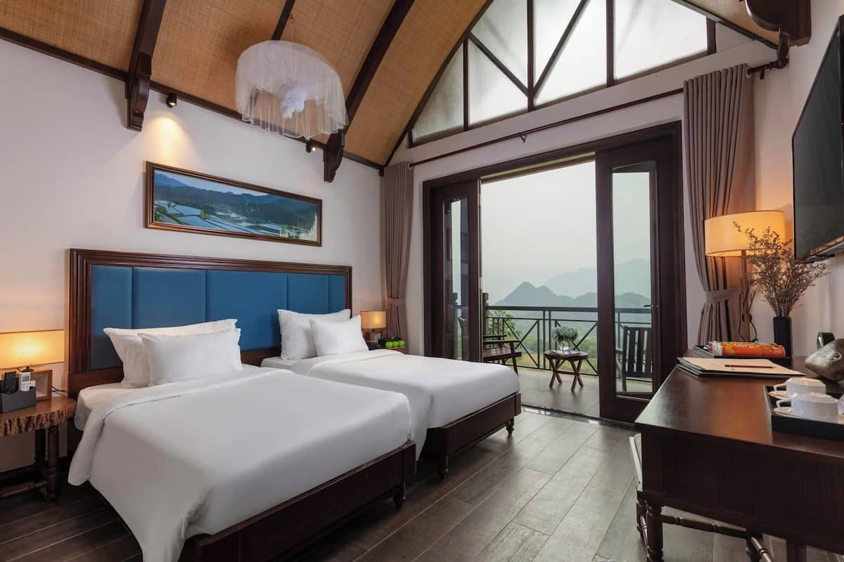 Phòng Cao cấp | Bộ đồ giường cao cấp, minibar, truy cập Internet không dây miễn phí 