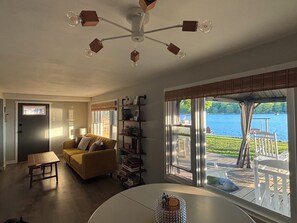 Smart TV, fireplace, video games, DVD player