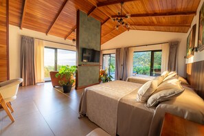 Deluxe Villa | Peralatan tempat tidur hipoalergenik, peti besi dalam bilik 