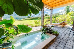 Private spa tub - Villas Jawara (La Fortuna)