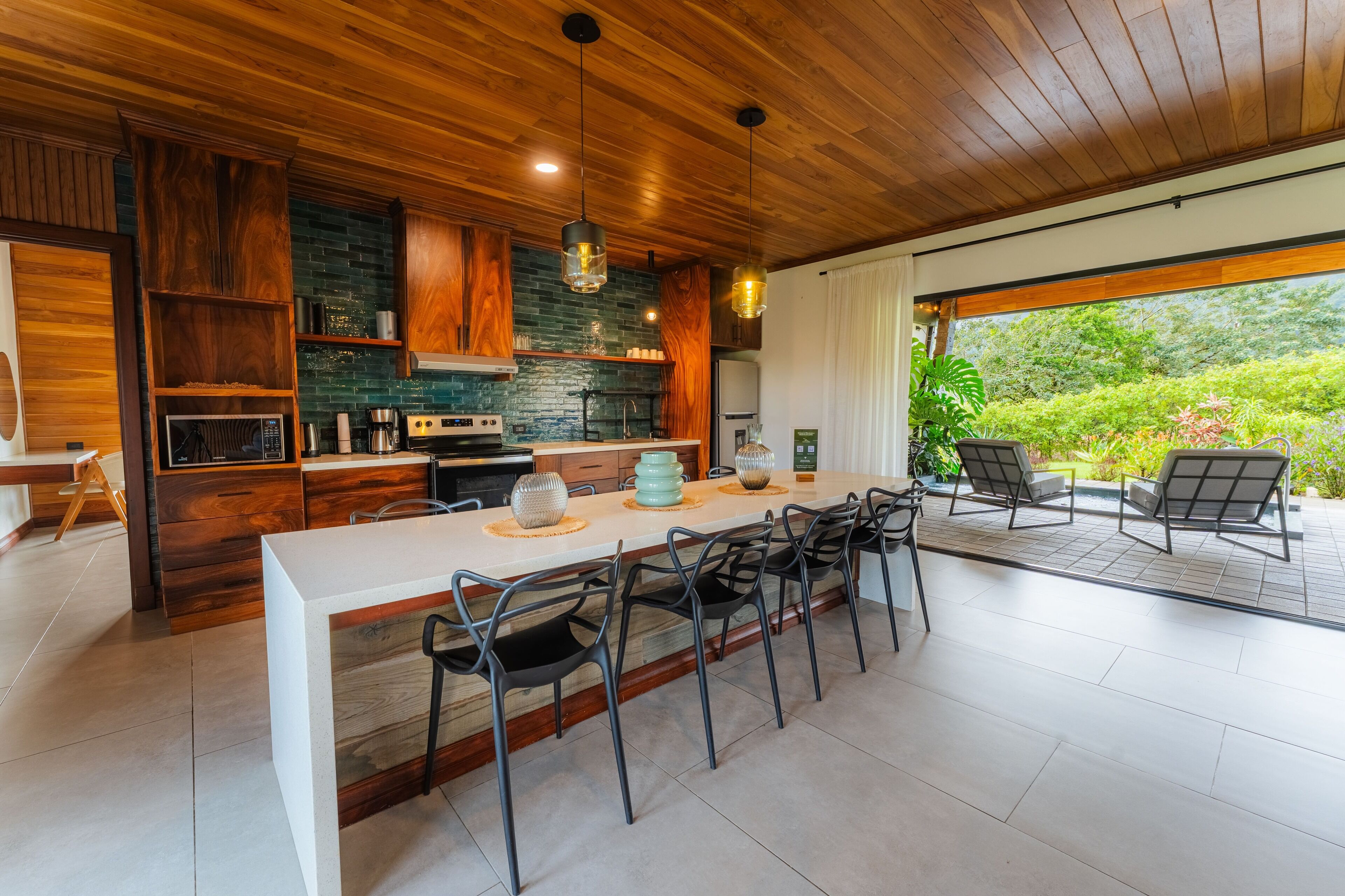 Deluxe villa | Dineerruimte