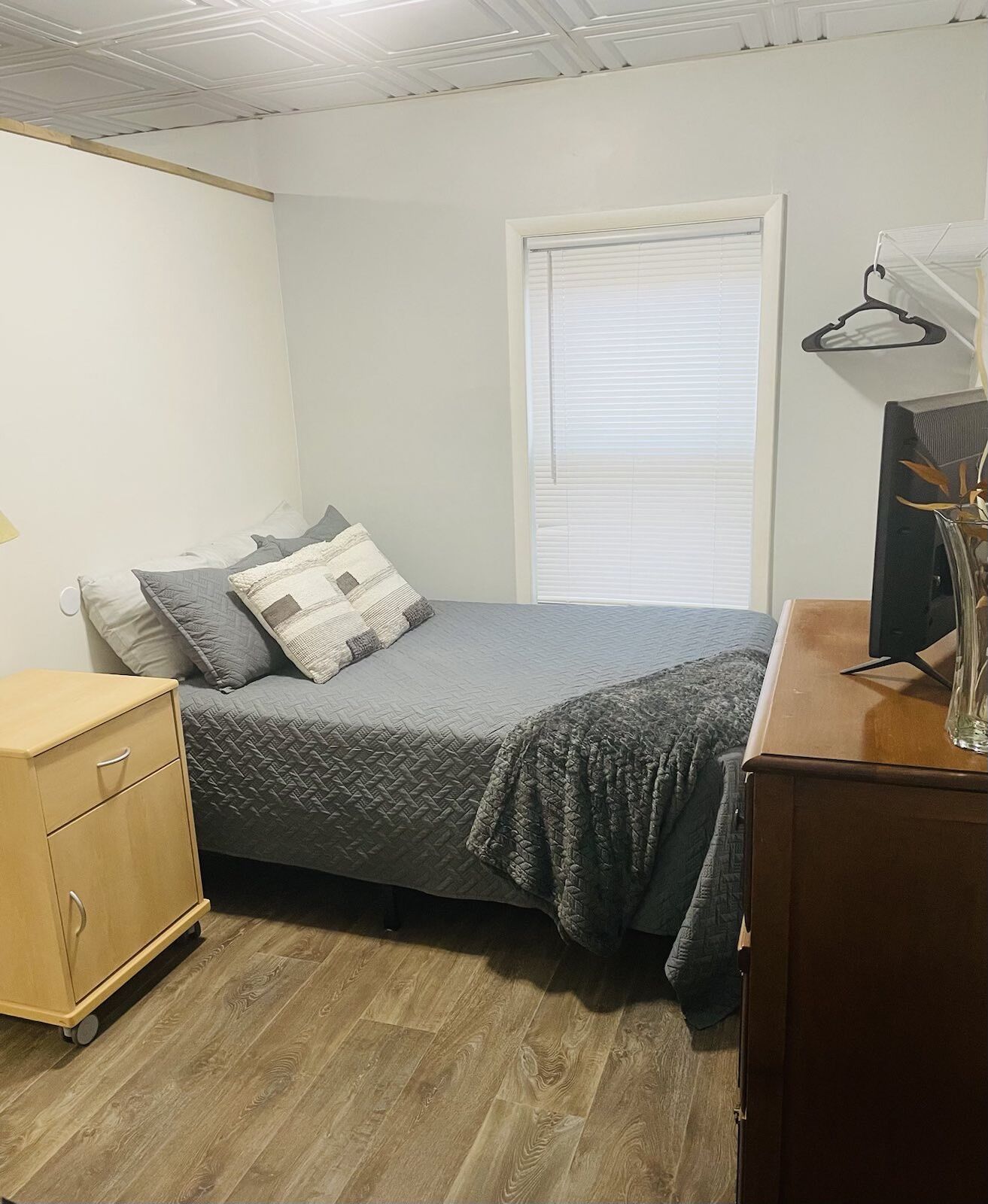 ONE BEDROOM FULLY FURNISHED APARTMENT