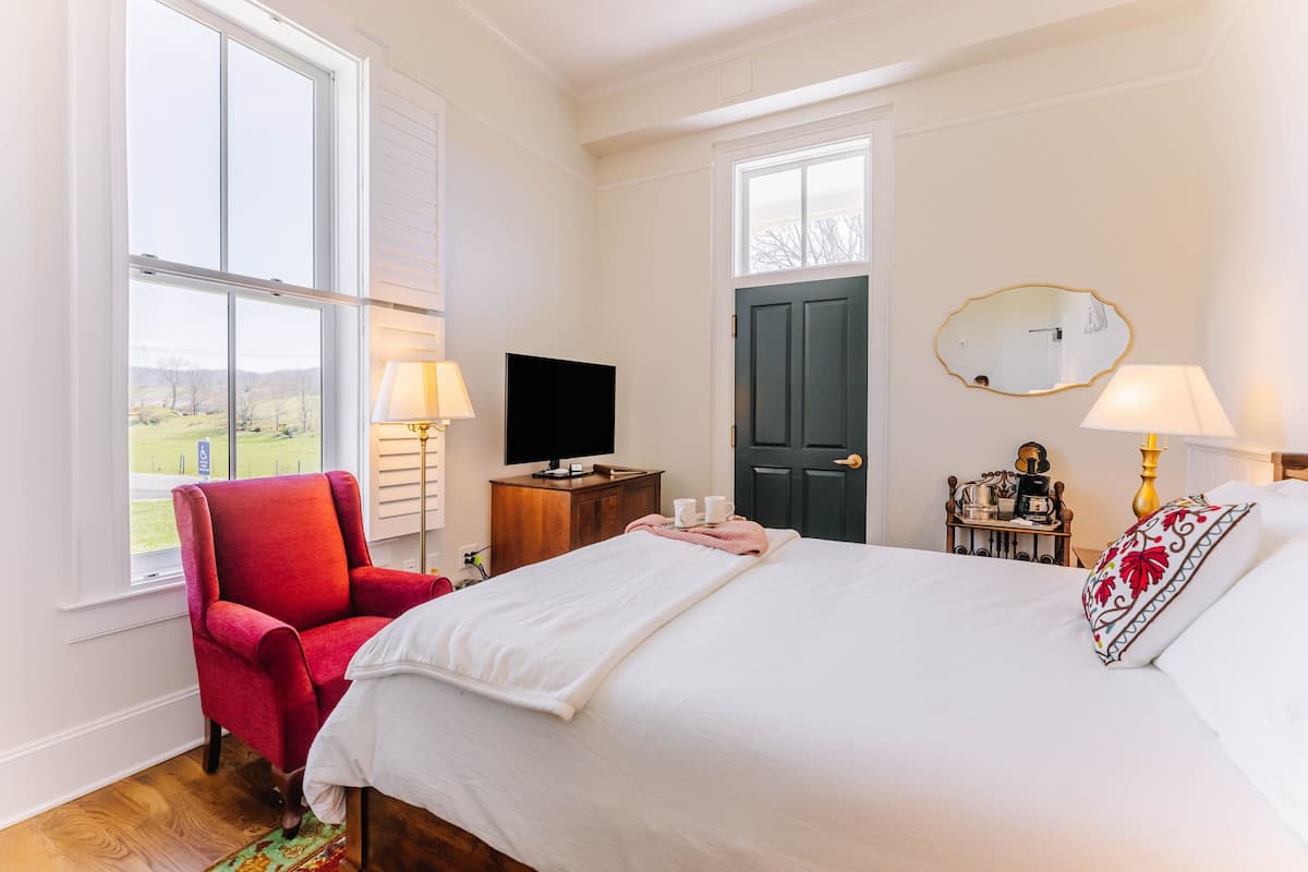 In-room safe, blackout drapes, iron/ironing board, WiFi (free)