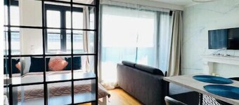 White Pearl Studio with free parking in Holešovice