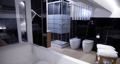 Lauria Luxury Room