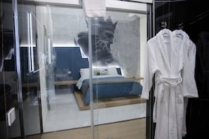 Superior Room, 1 Queen Bed, Terrace, City View