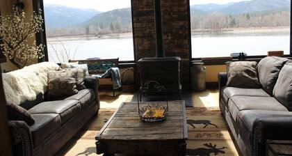 Relax and make magical memories at Our Riverfront Retreat!