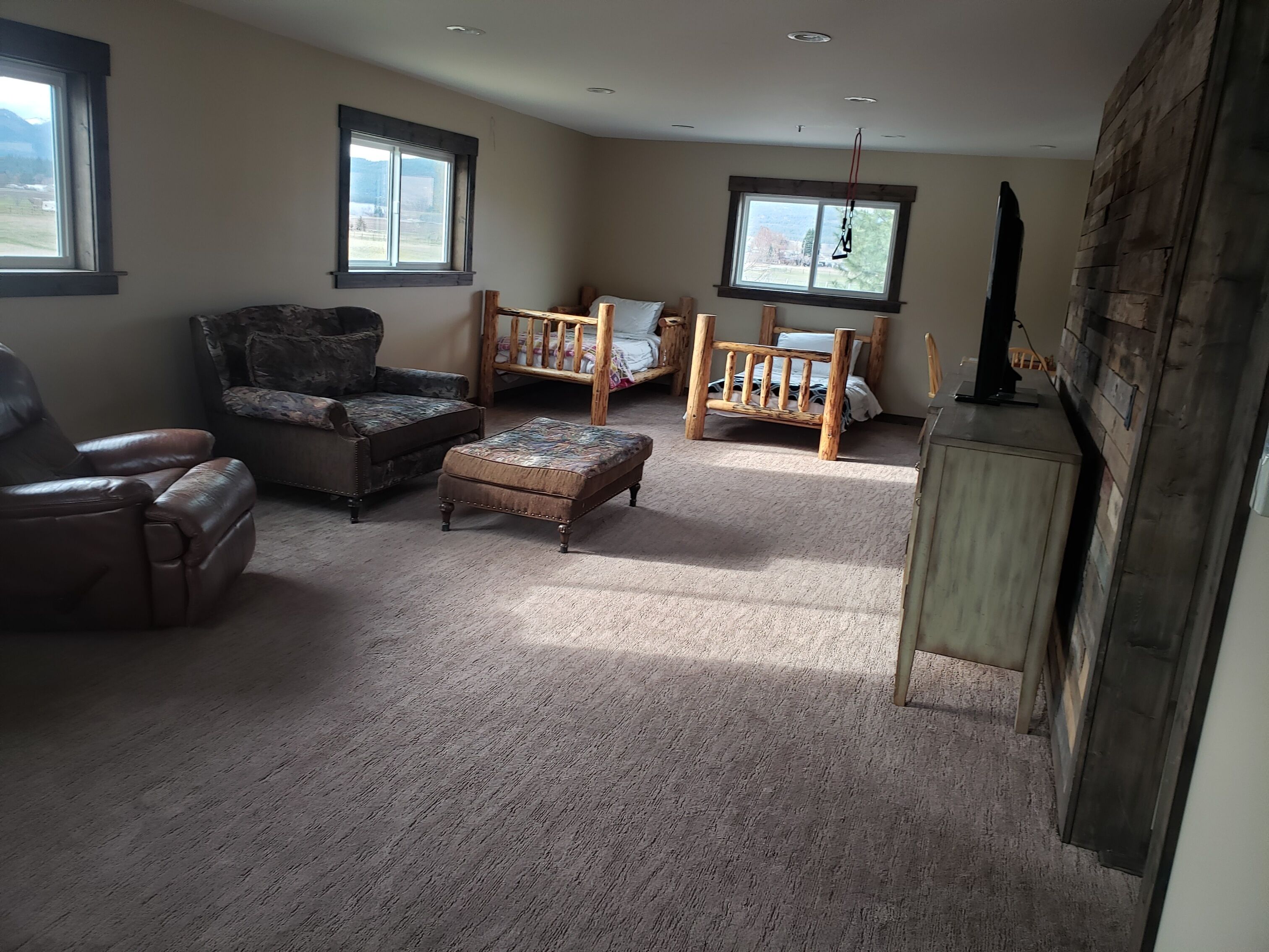 Relax and make magical memories at Our Riverfront Retreat!