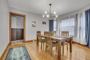 Dining - Large Charming Victorian Oasis in Elmwood Village (Buffalo)