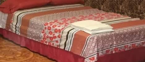 3 Schlafzimmer, Verdunkelungsvorhänge, Bügeleisen/Bügelbrett