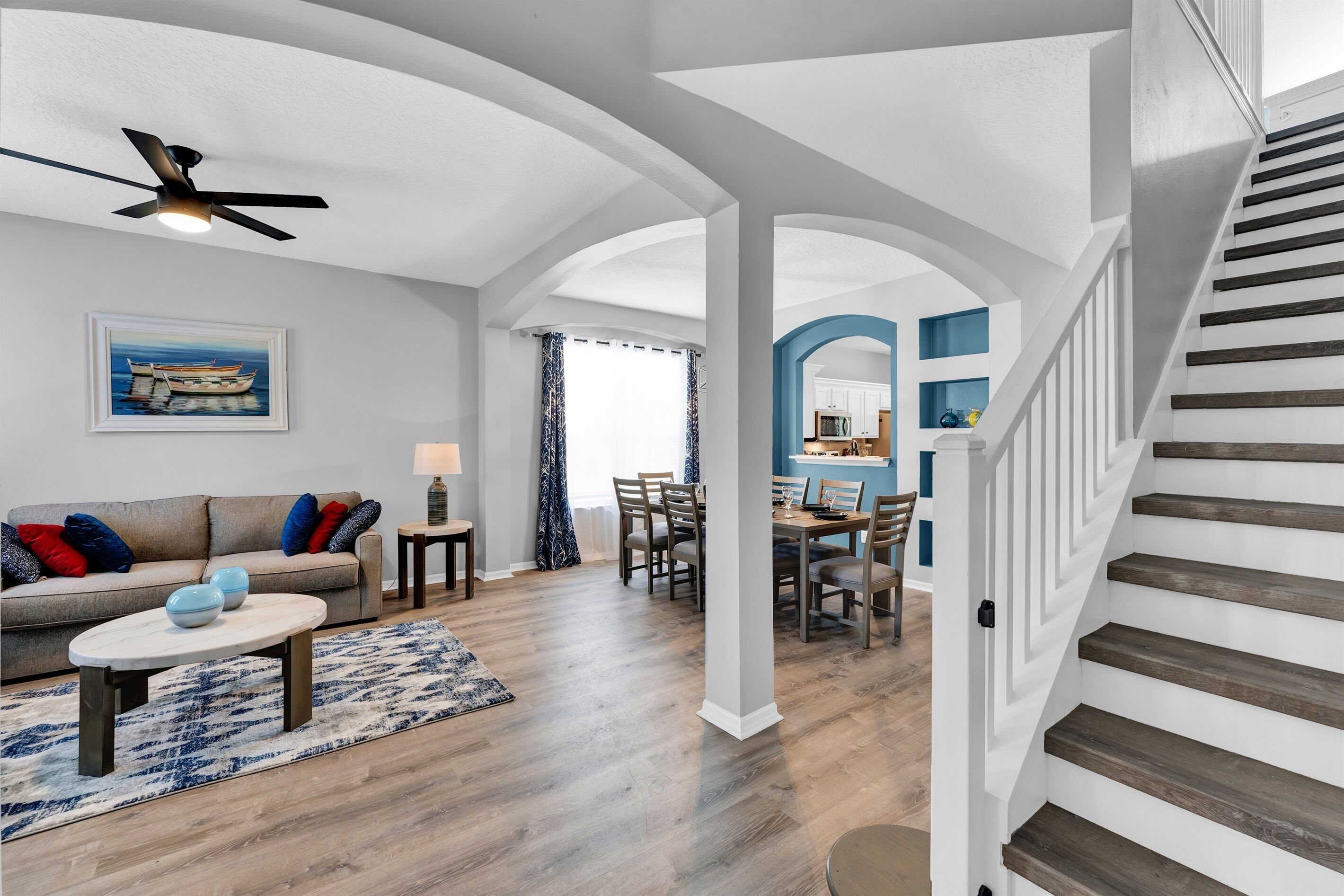 TV connectée, cheminée, jeux vidéo, médiathèque