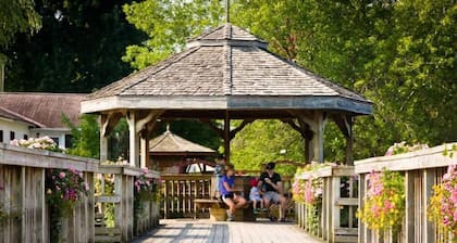 The Lynx - Newly renovated cottage in North Hatley